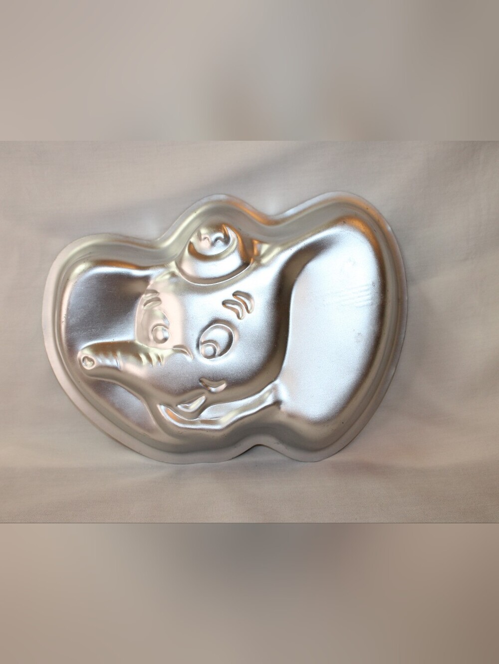 Vintage Wilton Dumbo Aluminum Cake Pan
